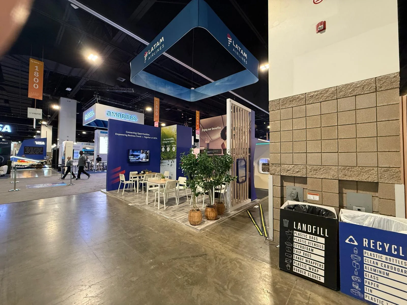Professional trade show booth design for LATAM Airlines at Aviation Forum in Denver, Colorado, featuring branded environment with custom graphics and modern display elements